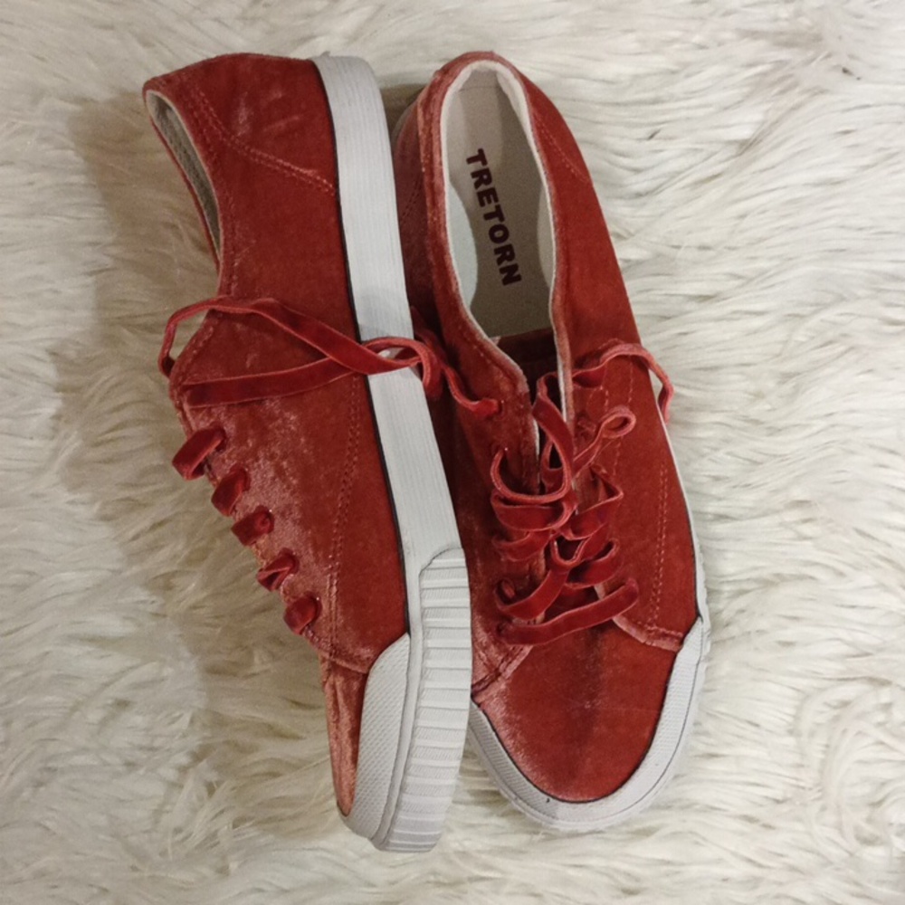 Women's Tretorn shoes